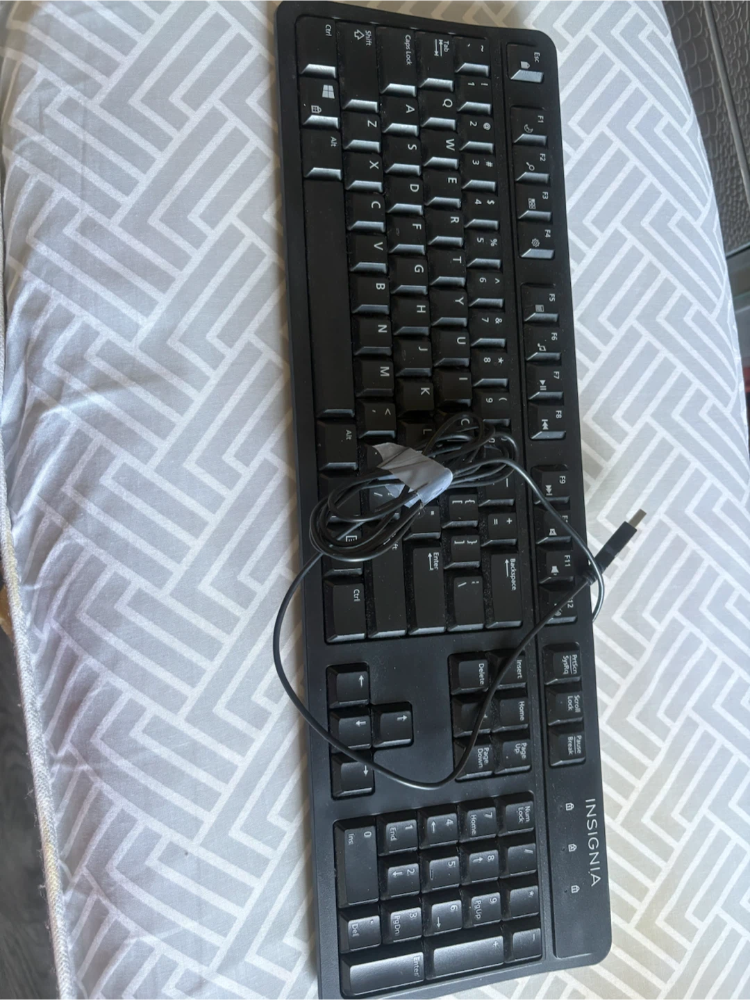 Insignia Wired USB Keyboard - photo 2