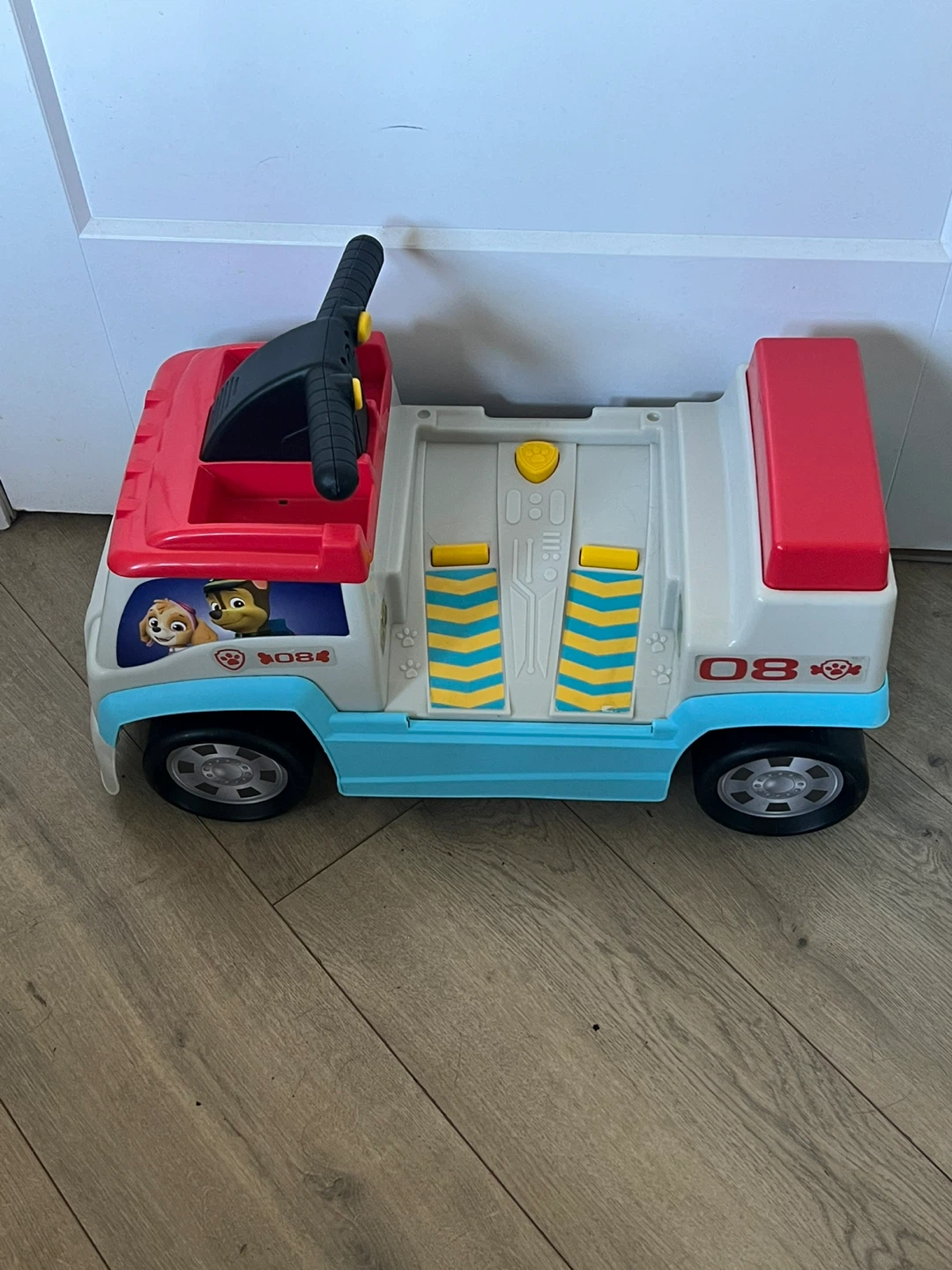 Paw Patrol Ride-On Truck