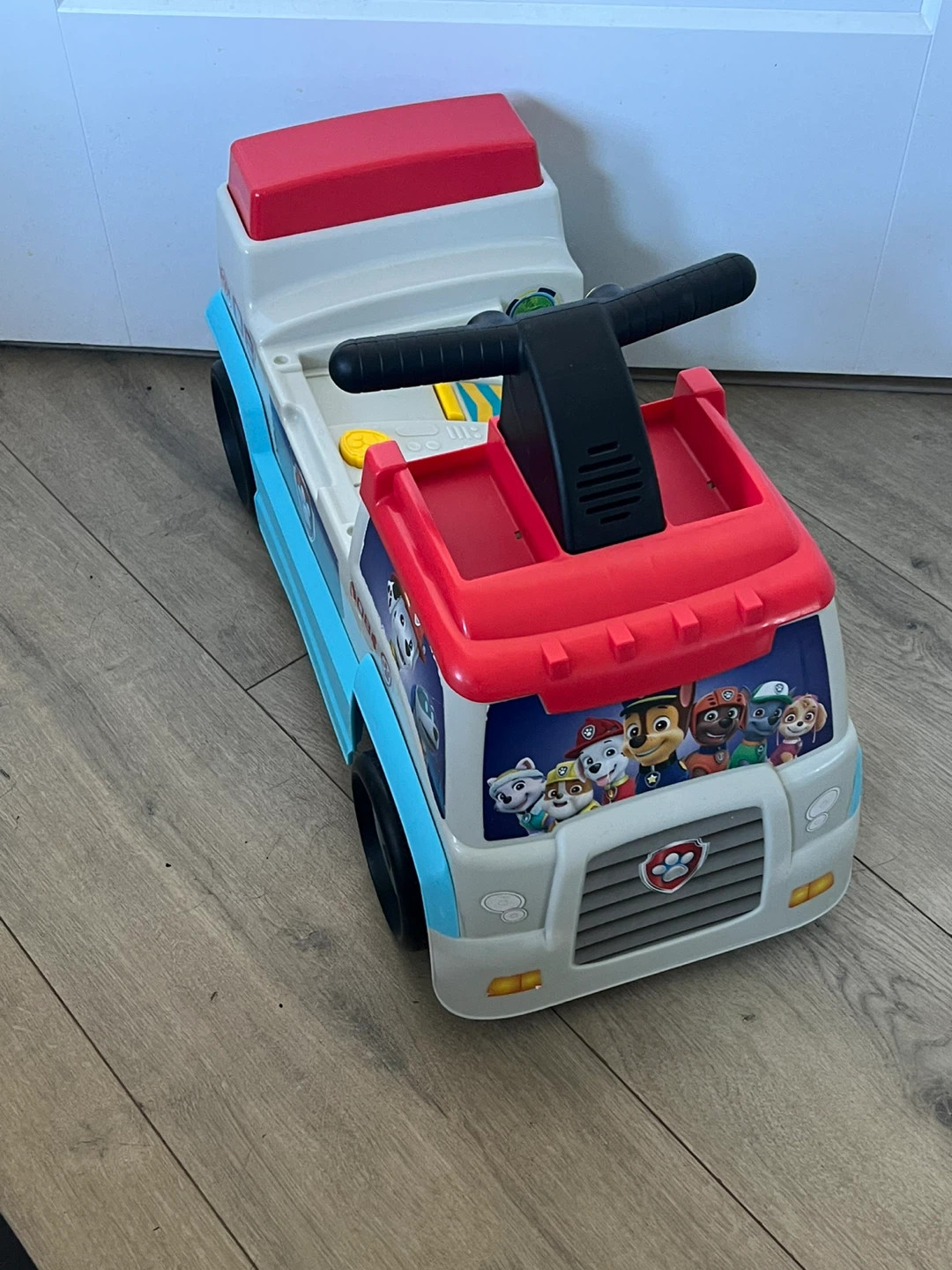 Paw Patrol Ride-On Truck - photo 2
