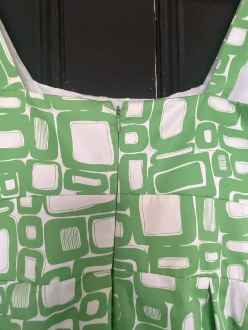 Calvin Klein Green and White Geometric Dress - photo 4