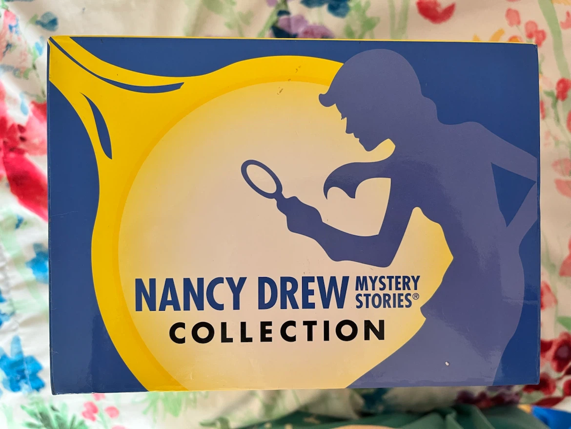Nancy Drew Mystery Stories Boxset Books 1-10 - photo 4