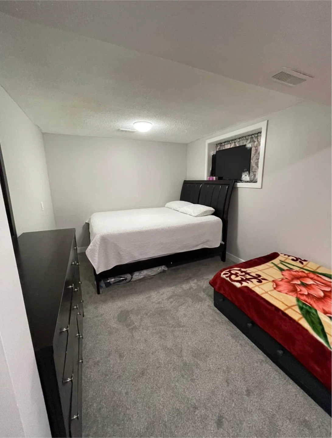 Full Basement for rent - photo 5