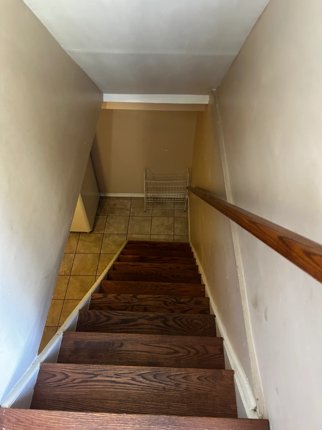 1 Bedroom Basement Apartment for Rent - Preston, Cambridge - photo 3