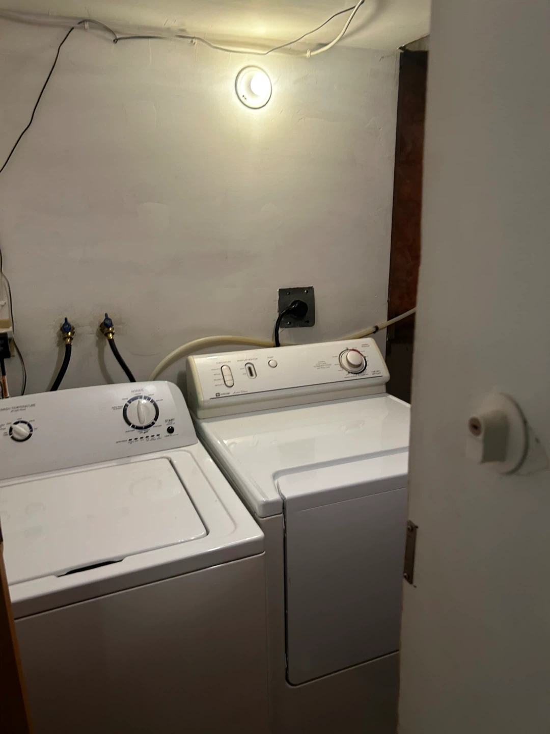 1 Bedroom Basement Apartment for Rent - Preston, Cambridge - photo 5
