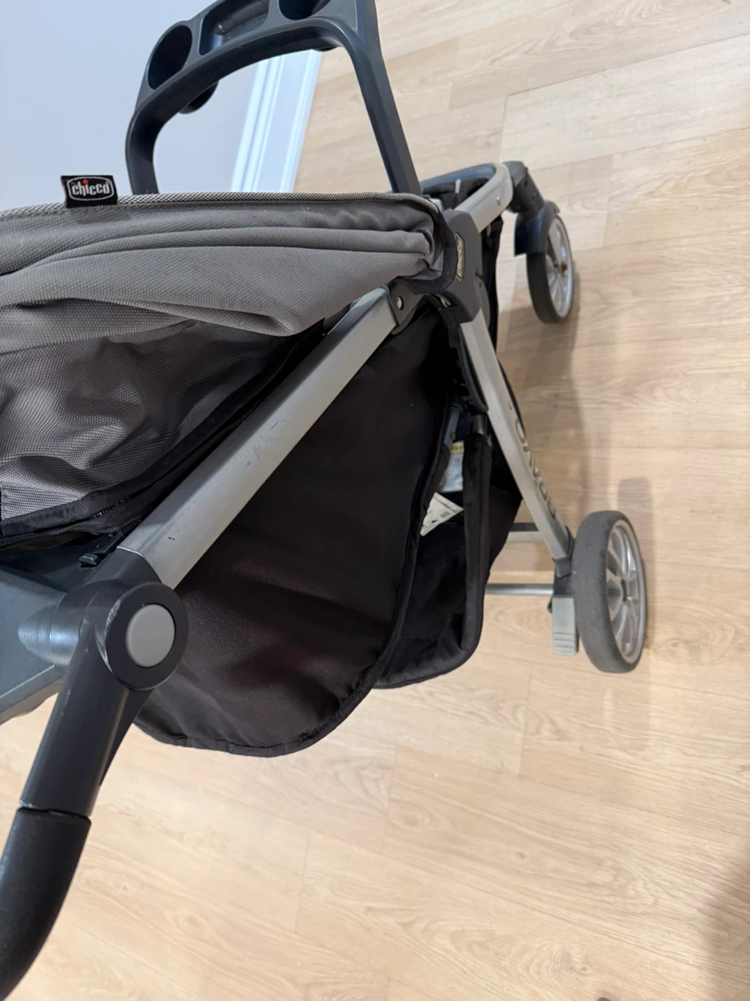 Chicco Bravo Stroller Grey - photo 4