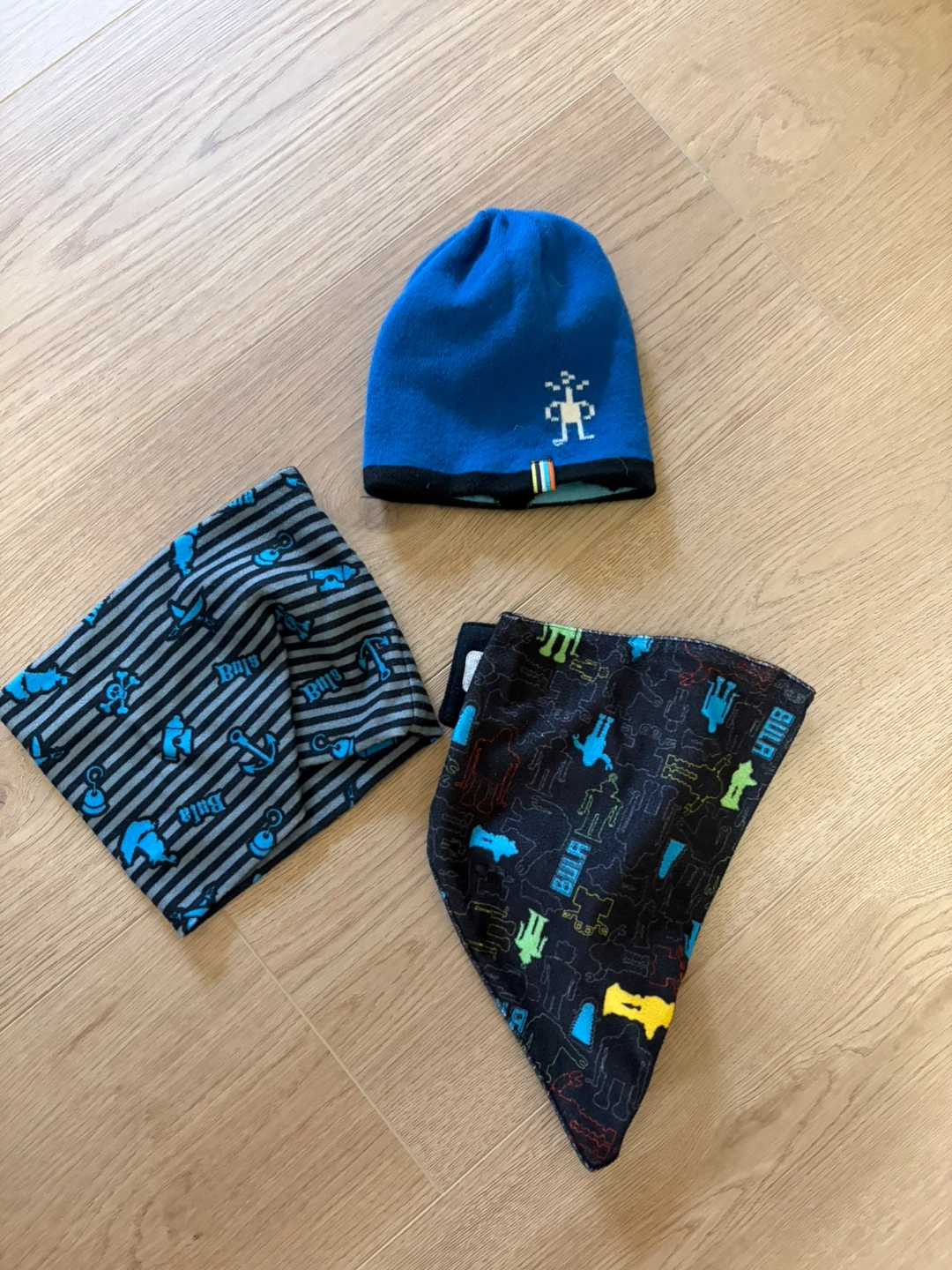 Bula and Smart-wool lot