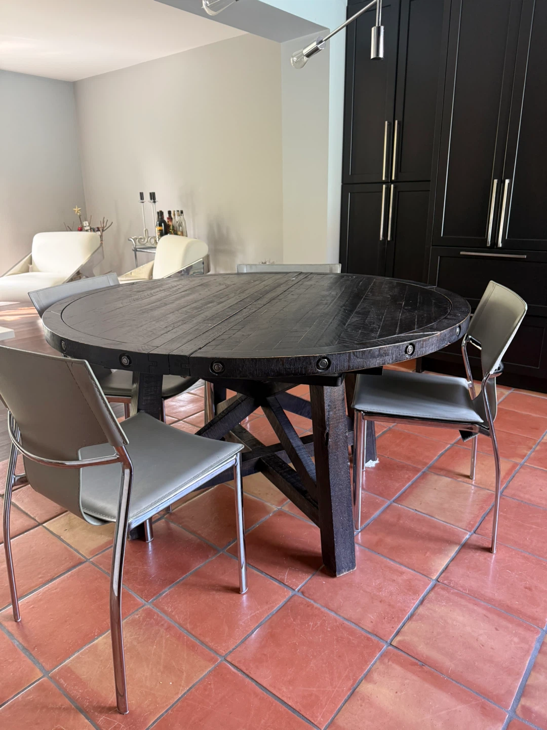 Urban Barn Ironside Round Extension Dining Table - photo 3