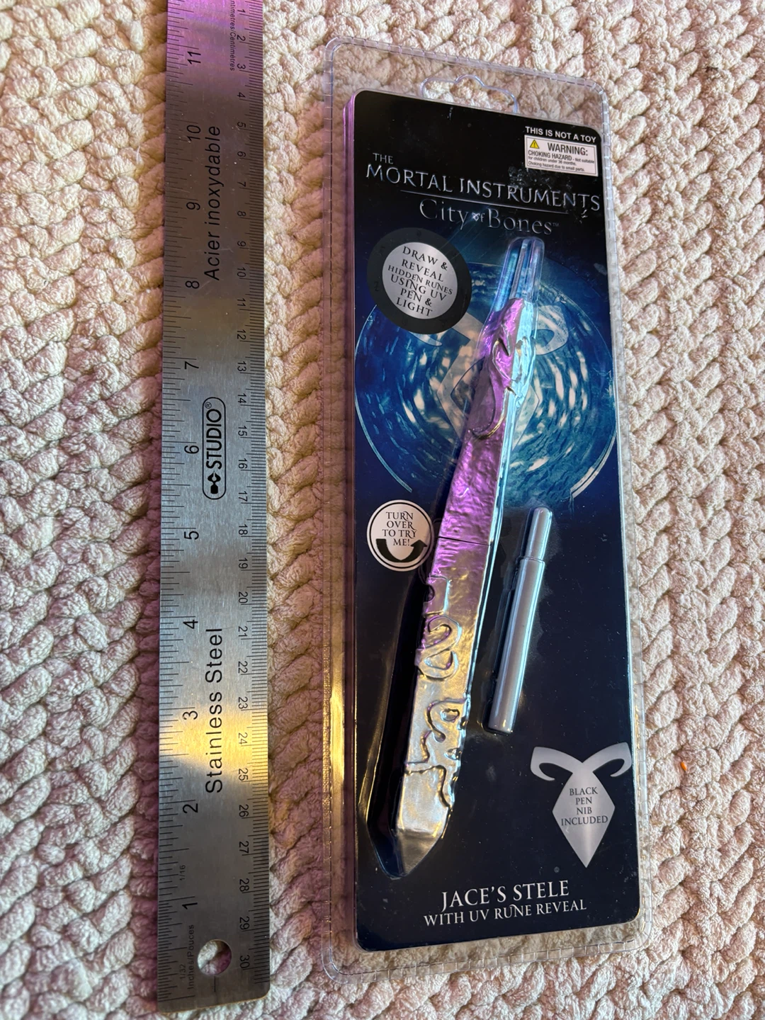 Mortal Instruments Jace's Stele with UV Rune Reveal