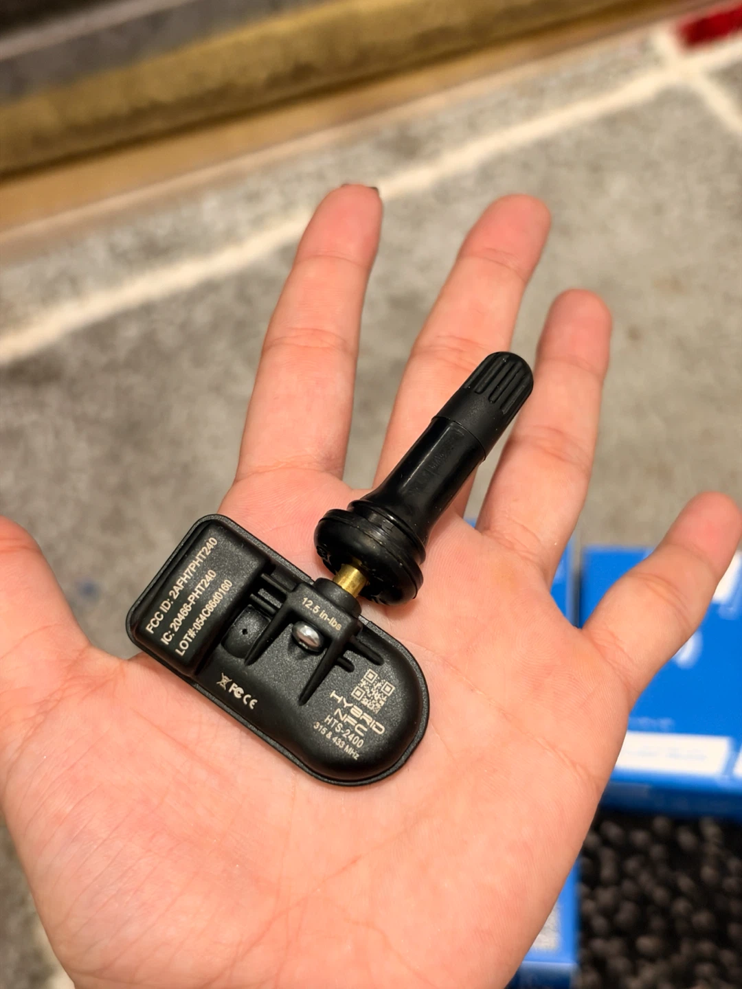 Hamaton U-Pro Hybrid NFC TPMS Sensors - photo 3