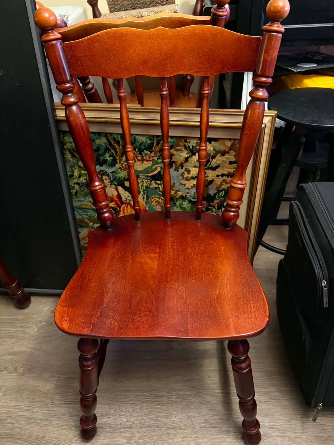 Set of 4 Classic Wooden Dining Chairs