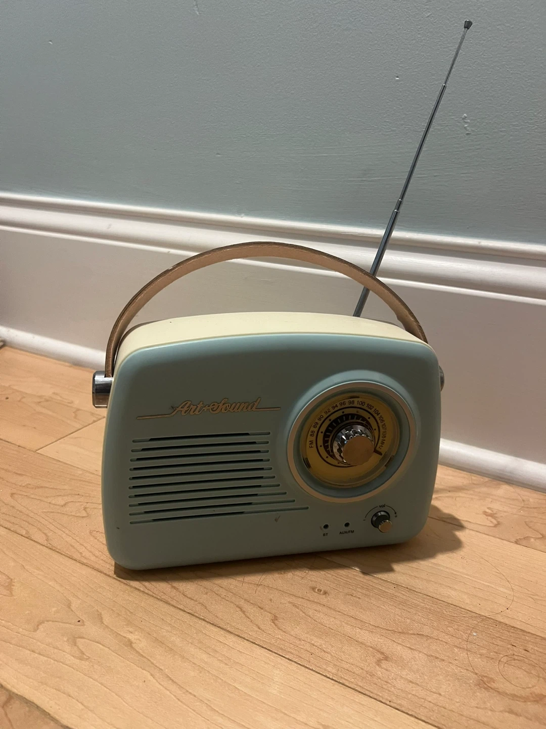 Fondue set and retro radio - photo 3