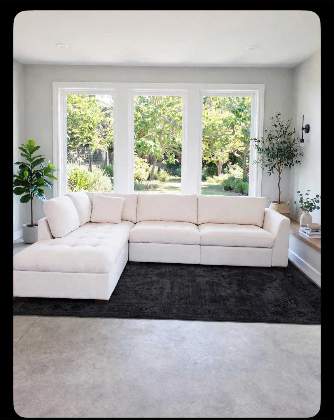Like New Modular Sectional Sofa ( Delivery Available )