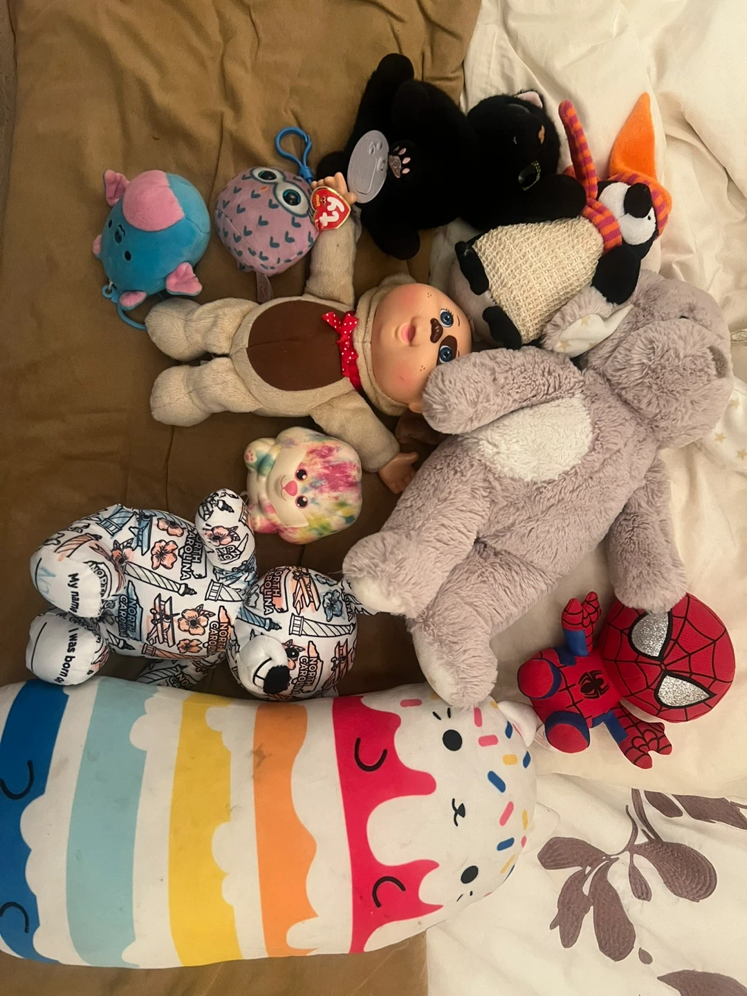 Assorted Children's Books and Plush Toys Bundle - photo 3