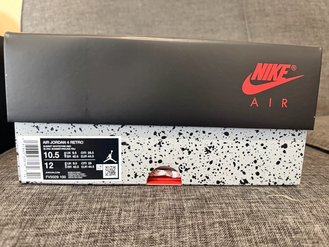 Air Jordan 4 Retro White Cement (10.5) - photo 2