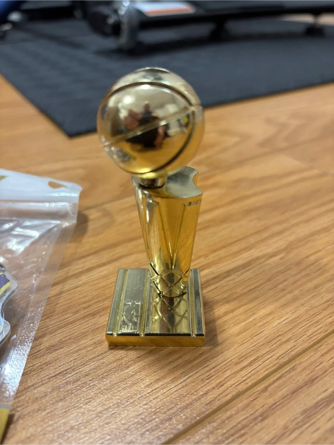 Klay Thompson Keychain and Basketball Trophy Set - photo 3