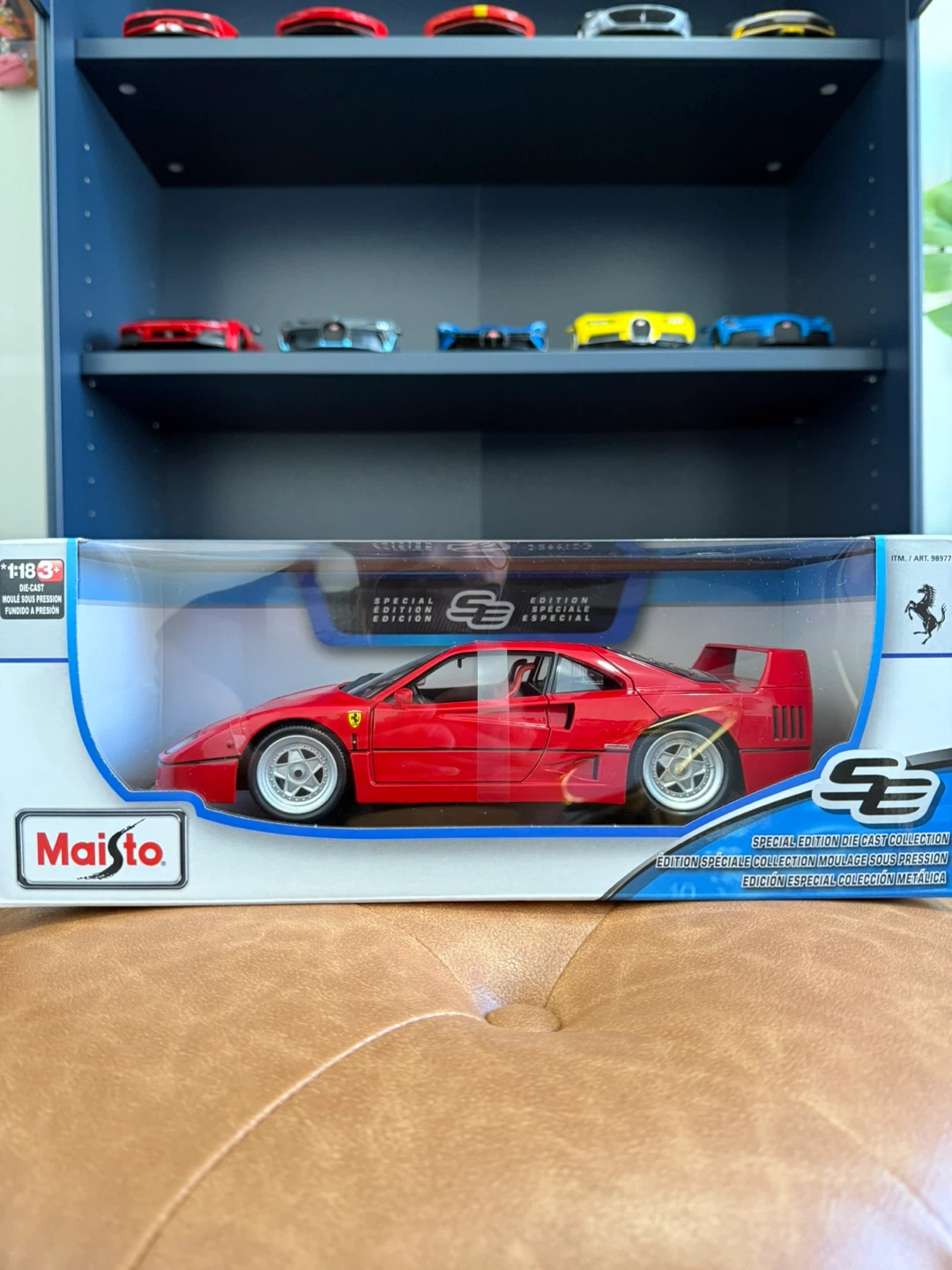 FERRARI F-40 Maisto 1:18 SEALED - photo 2