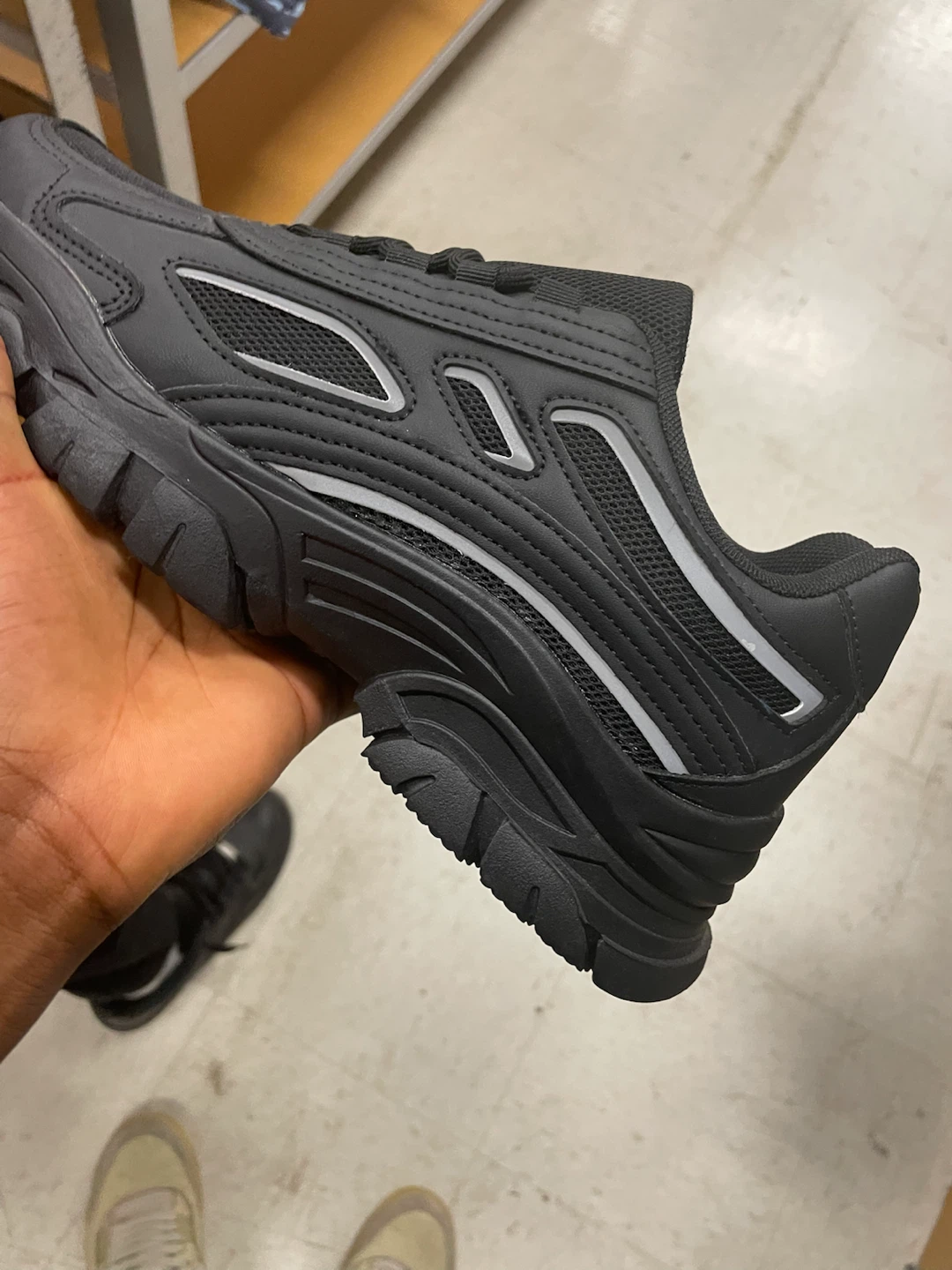 Black chunky sneakers