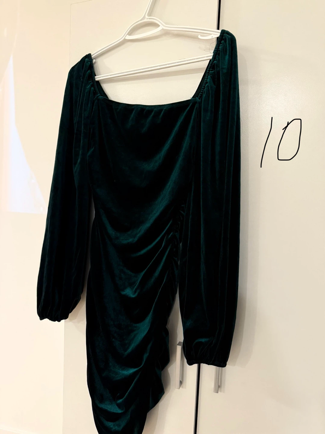 Dark Green Velvet Long Sleeve Dress