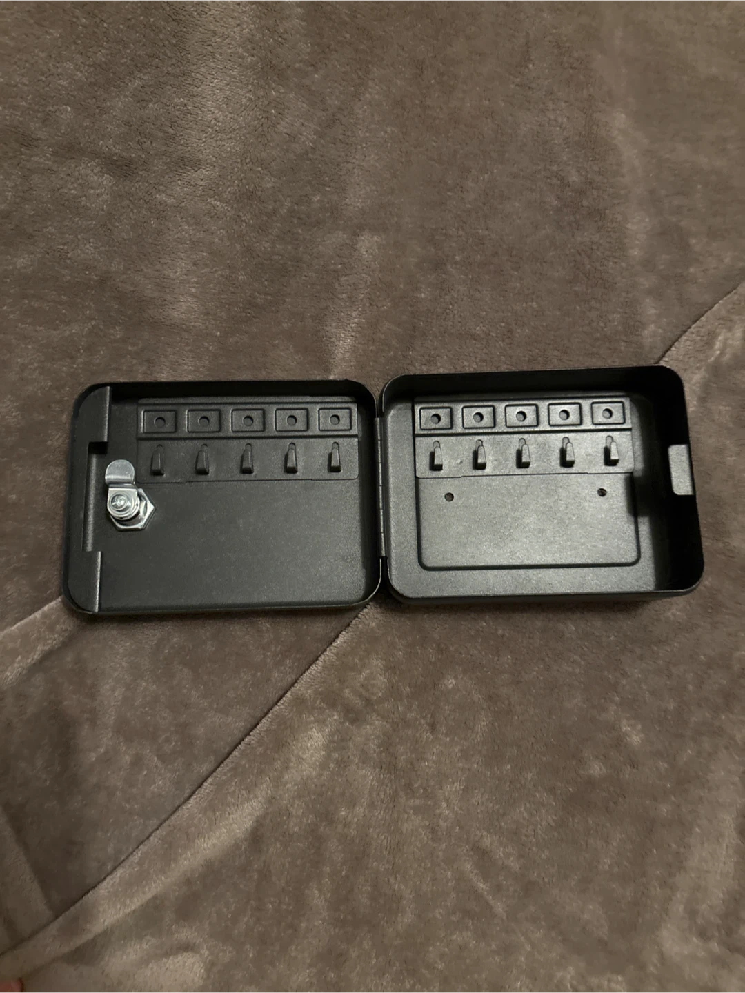 Metal Key Storage Box - photo 2