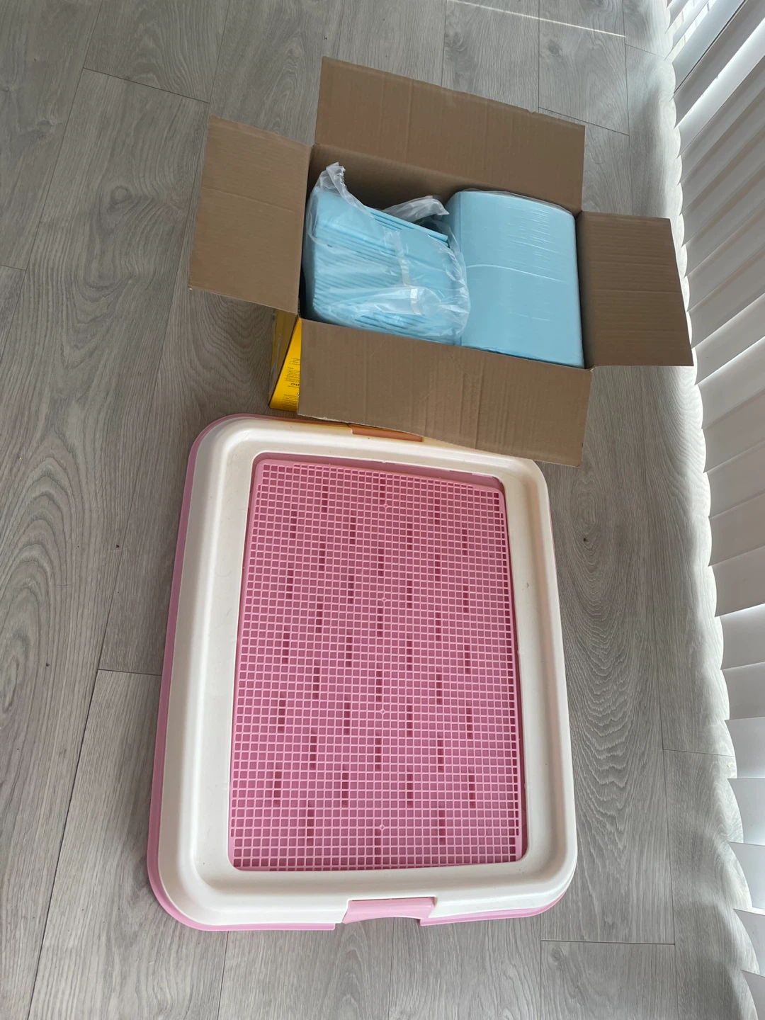 Kirkland Signature Absorbent Pads and Puppy Tray - photo 3