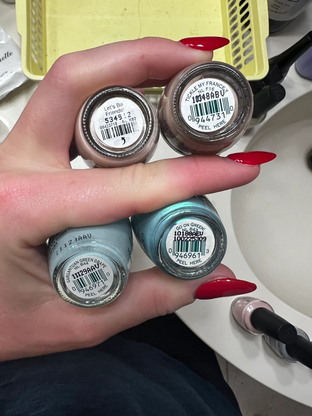 Assorted OPI and Alessandro Nail Polishes - photo 4