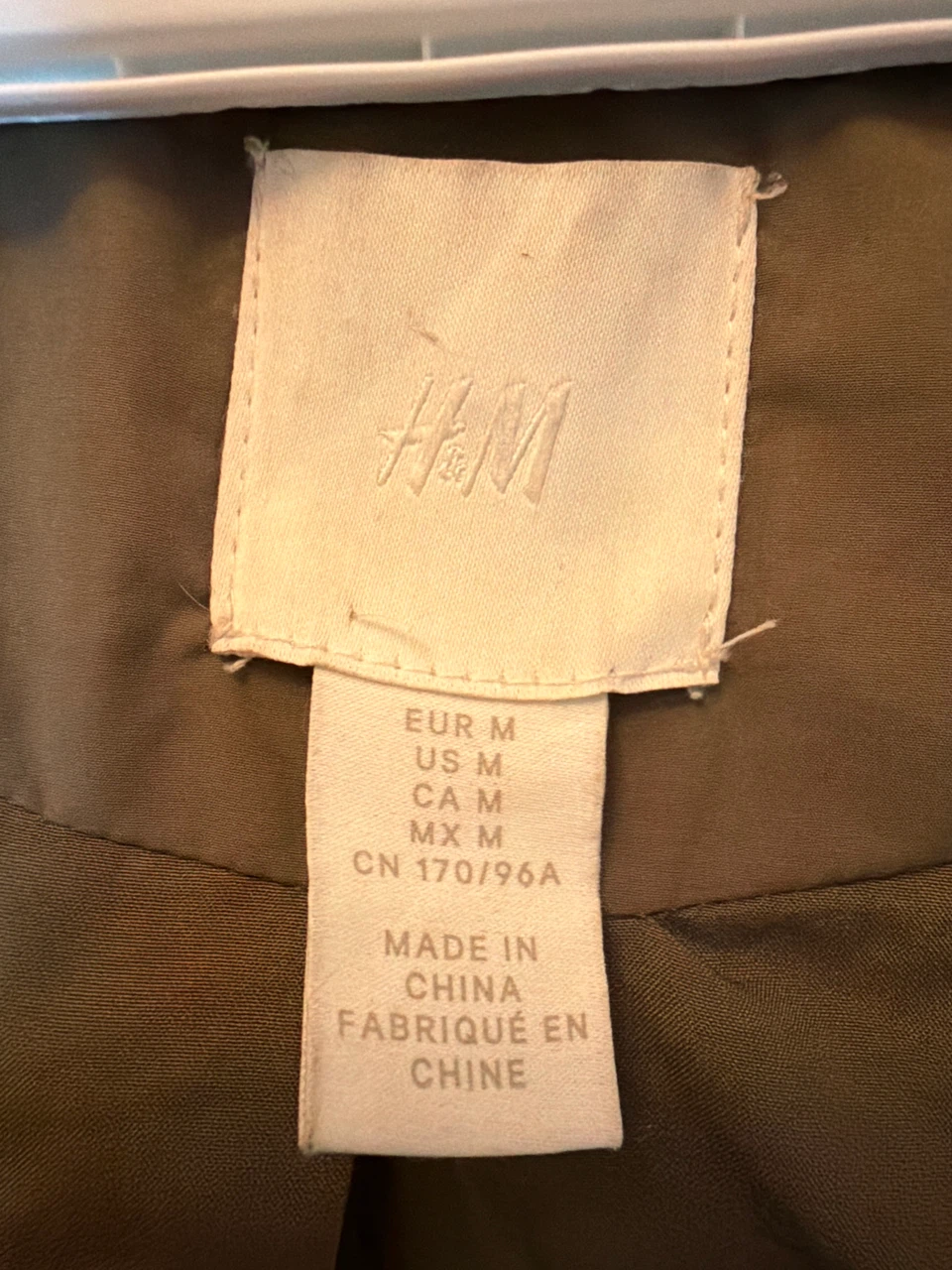 H&M Olive Quilted Coat Size Medium - photo 3