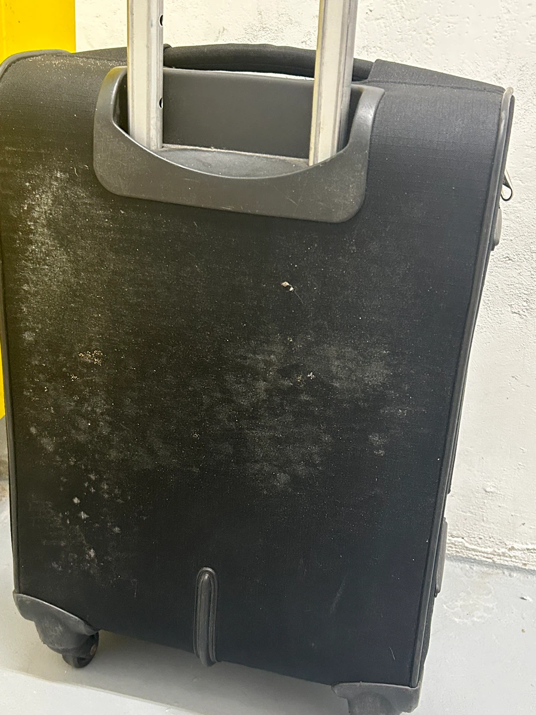 American Tourister black carry-on luggage - photo 3