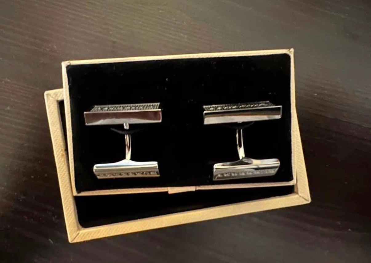 Authentic vintage Burberry Cufflinks - photo 3