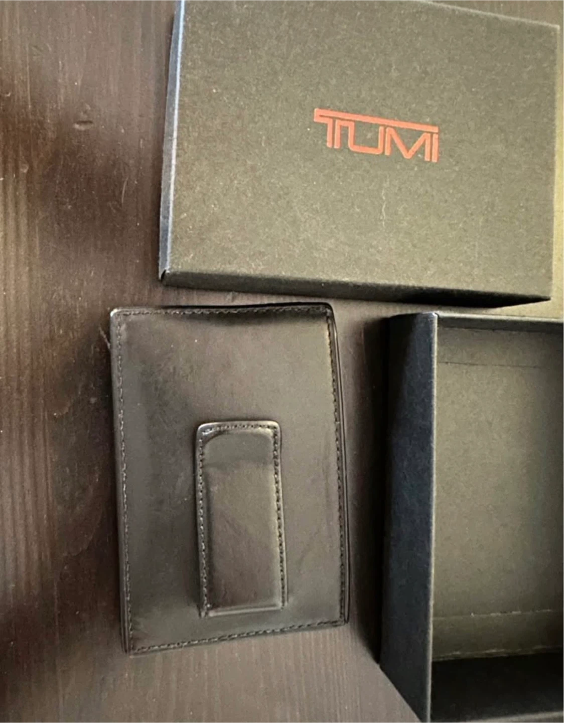 Tumi Leather Card holder wallet with money clip - photo 2