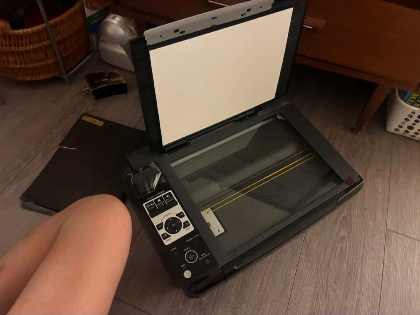 Epson Stylus CX8400 All-in-One Printer - photo 5