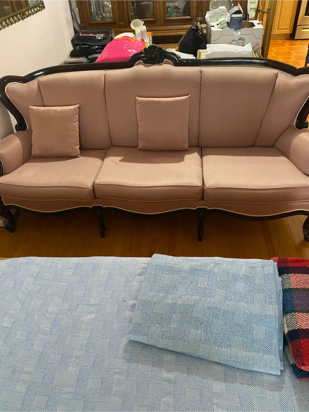 Vintage Style Pink Three-Seater Sofa
