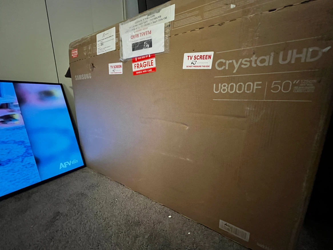Samsung Smart Tv 50 inches 4k UHD Like new - photo 2