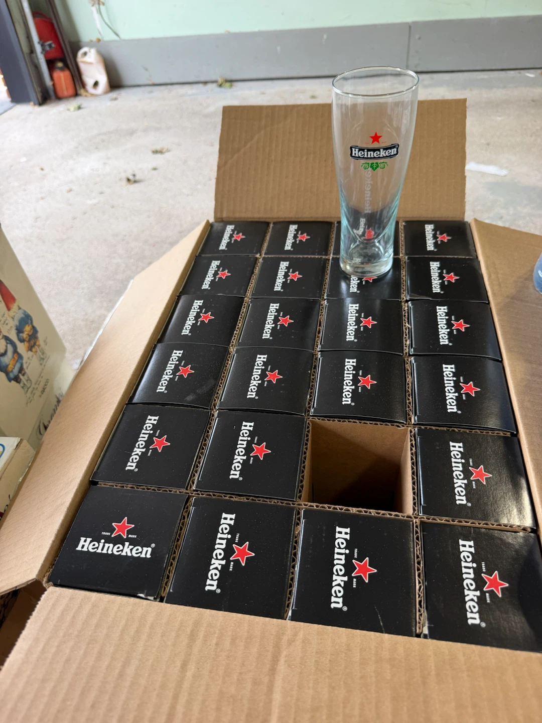 Heineken Beer Glasses 24 in box