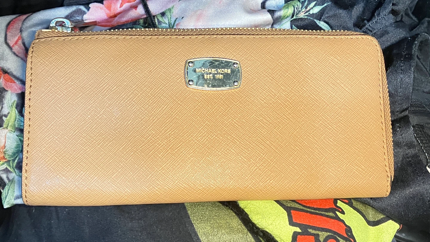 Michael Kors Tan Zip-Around Wallet - photo 3