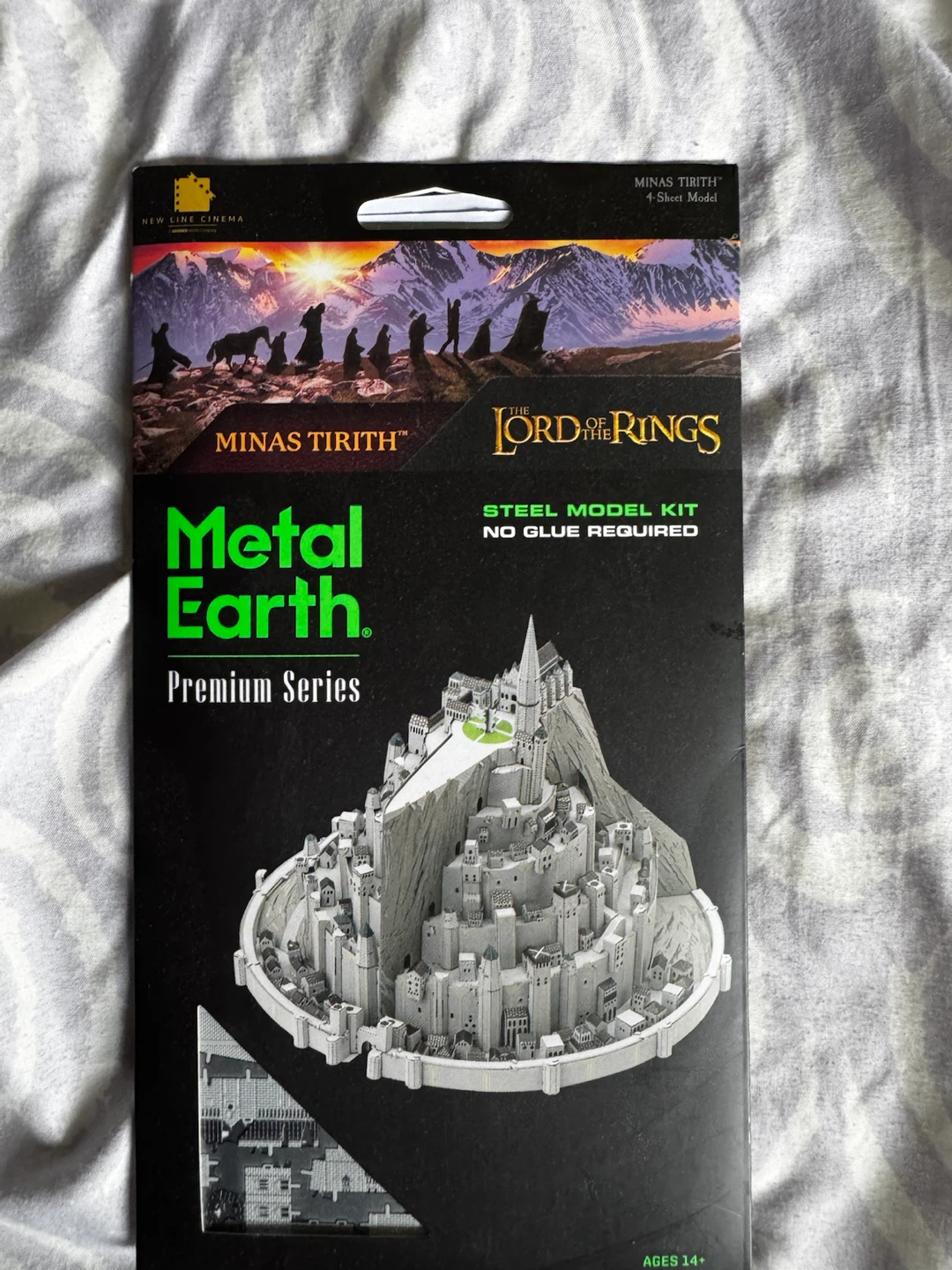 Metal Earth Premium Series Lord of The Rings - photo 3