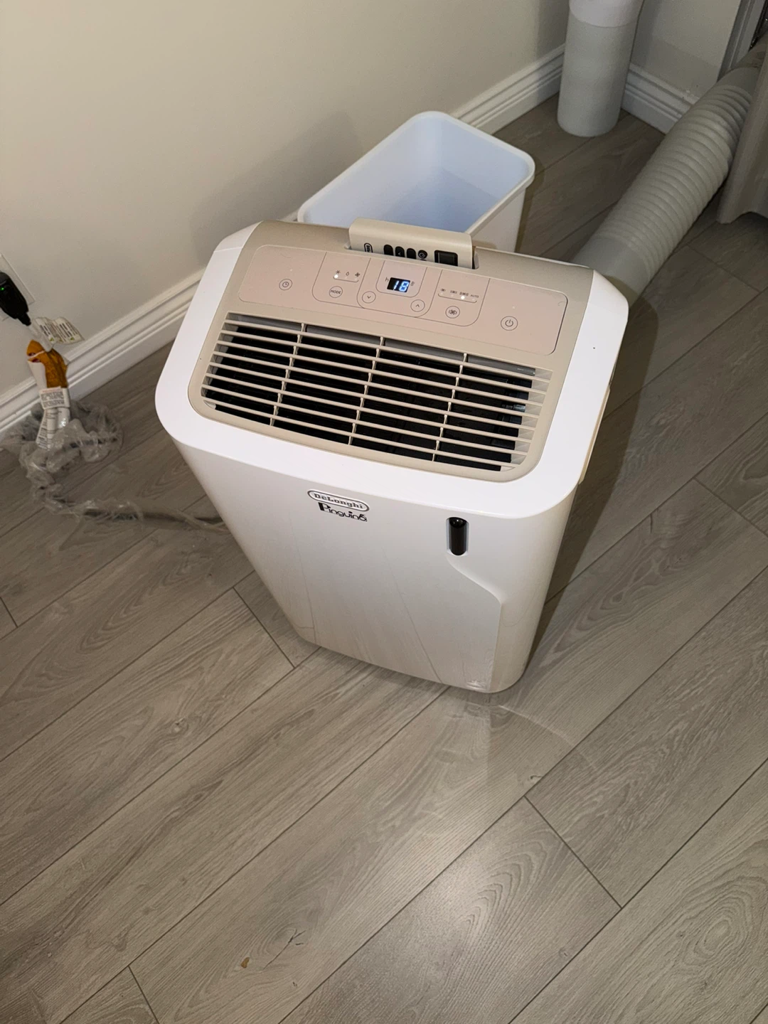 De'Longhi Pinguino Portable Air Conditioner - photo 2