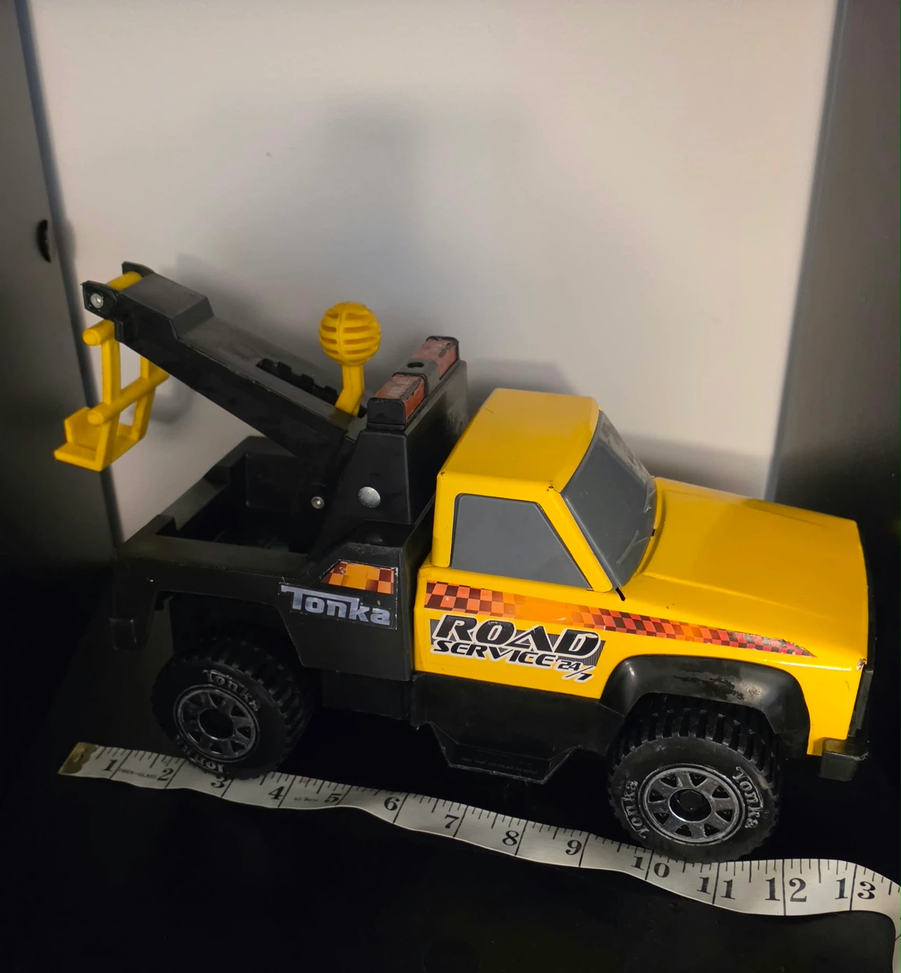 Tonka Road Service Tow Truck - - photo 2