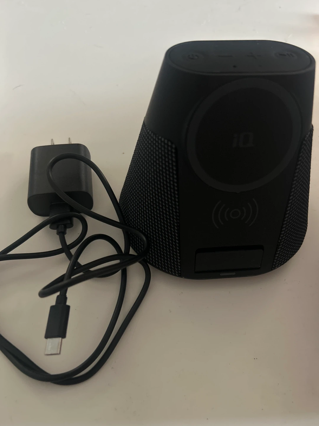 iQ Wave Home Bluetooth Speaker with Wireless Charger - photo 4