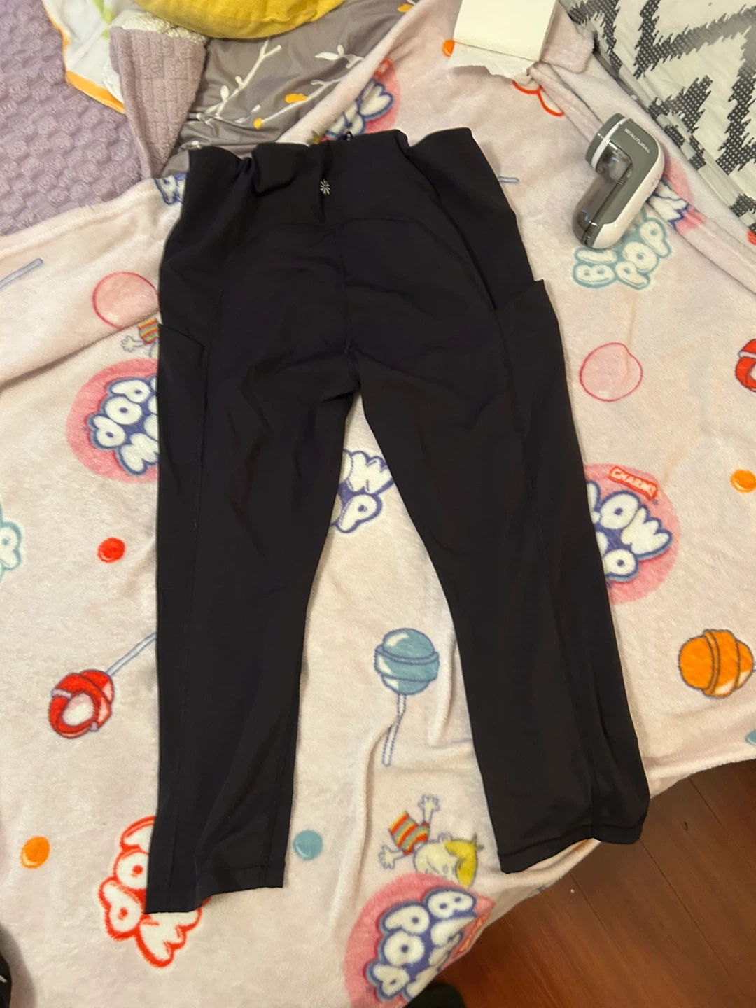 Athleta ,  Capri Leggings X-Large - photo 3
