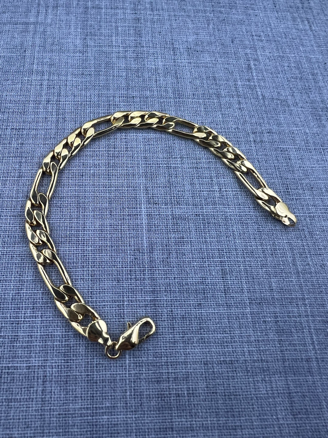 Classic Gold Tone Figaro Link Bracelet - photo 2