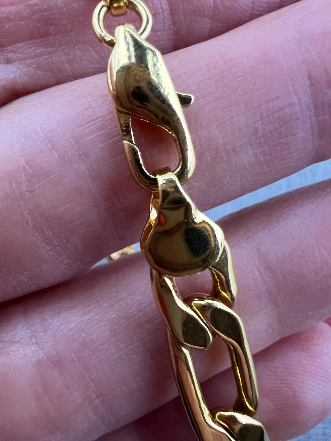 Classic Gold Tone Figaro Link Bracelet - photo 4