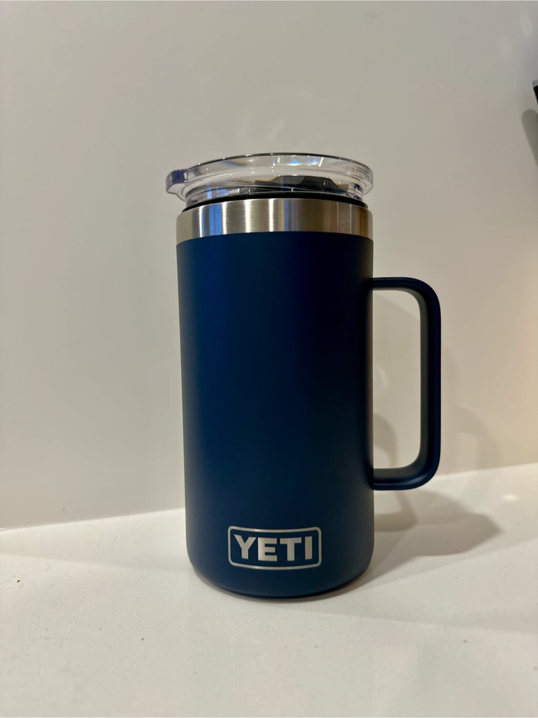 YETI Rambler 24 oz Travel Mug with Handle