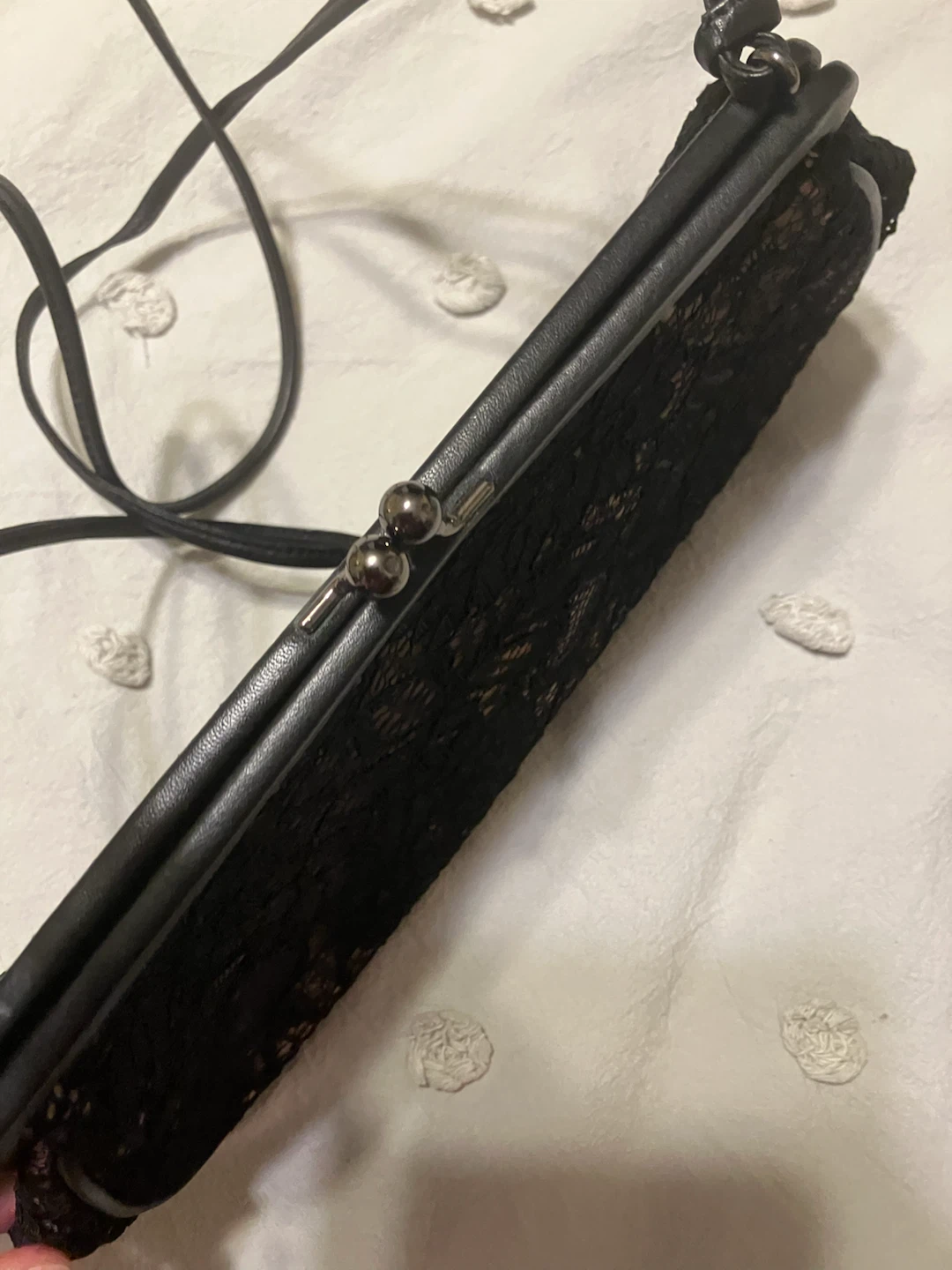 Casual Corner Black Lace Clutch - photo 3