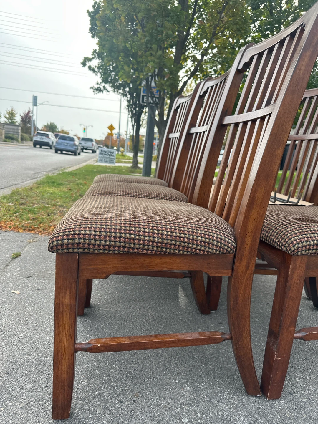 Set of 6 Wooden Dining Chairs - photo 2