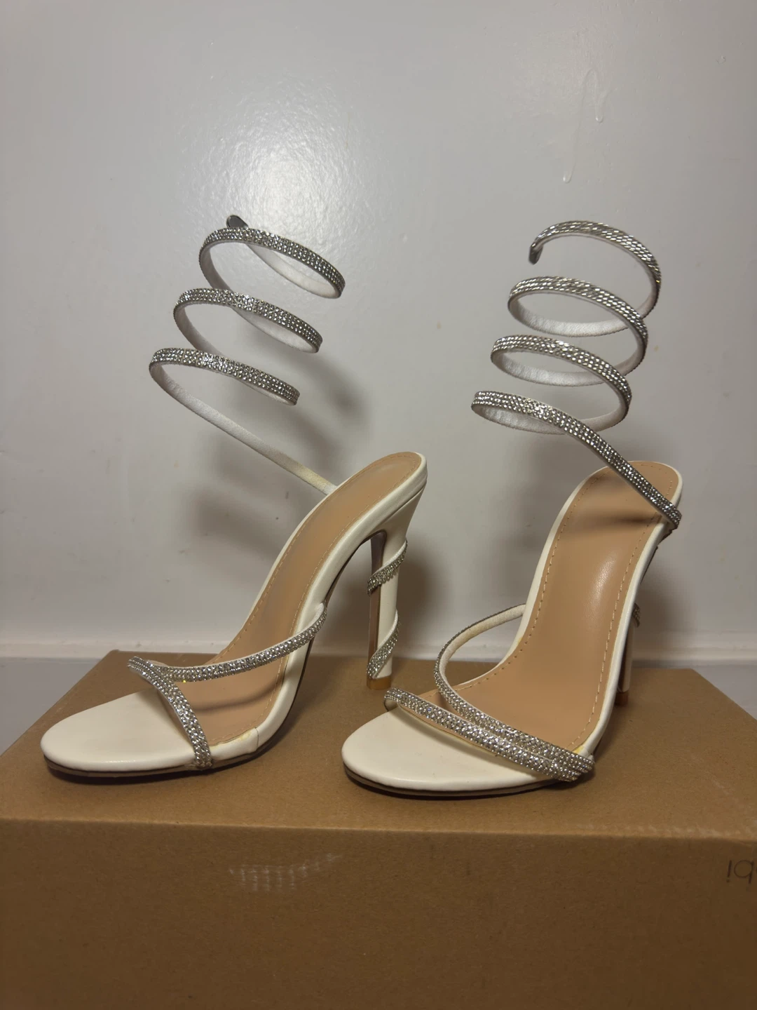 Delobi Rhinestone Spiral Heels - photo 2