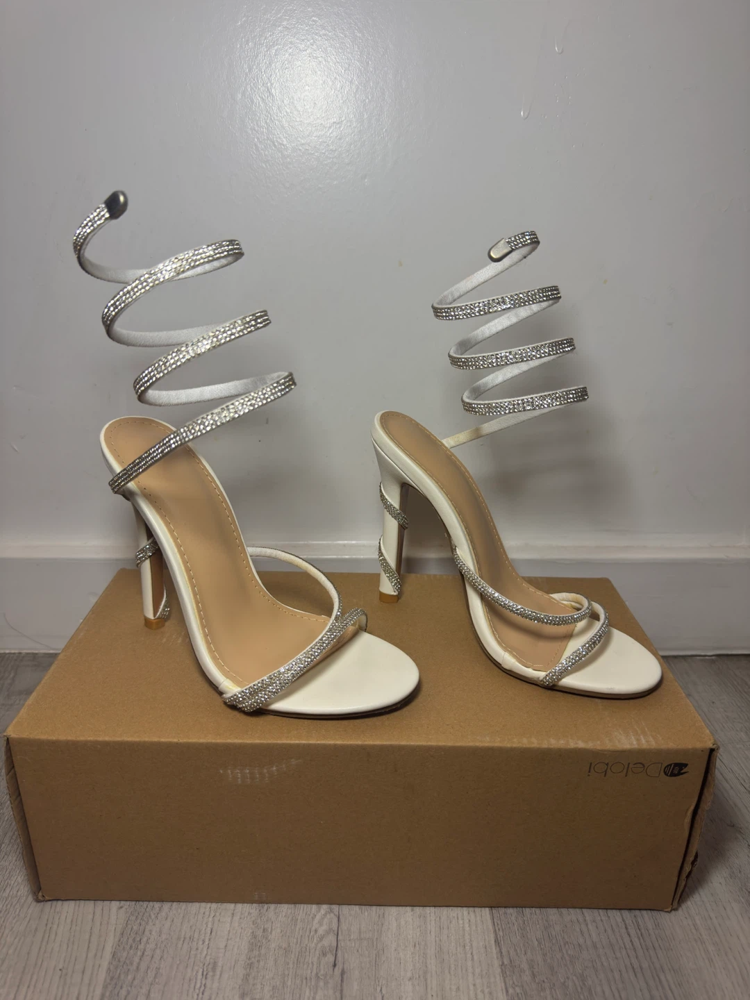 Delobi Rhinestone Spiral Heels - photo 3