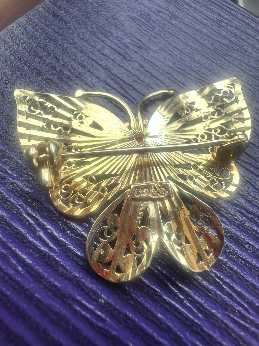 10 k butterfly brooch - photo 2
