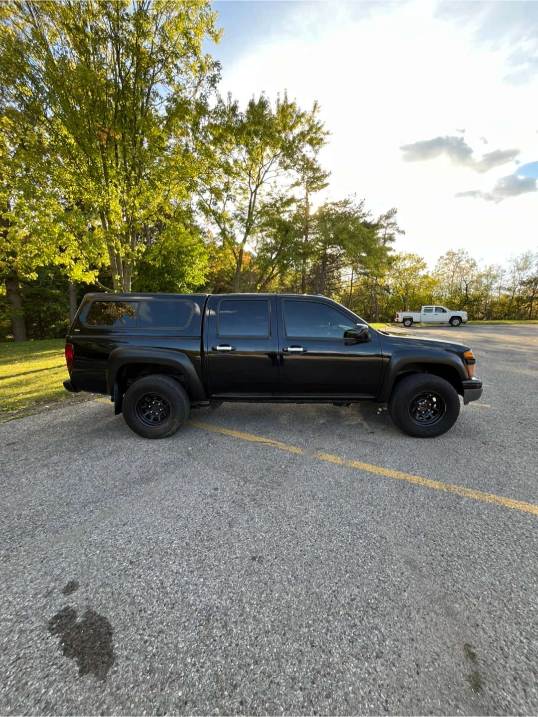 2011 Chevrolet Colorado - photo 2