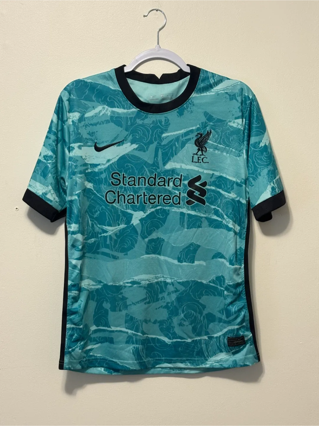 Liverpool FC Nike Soccer Jersey