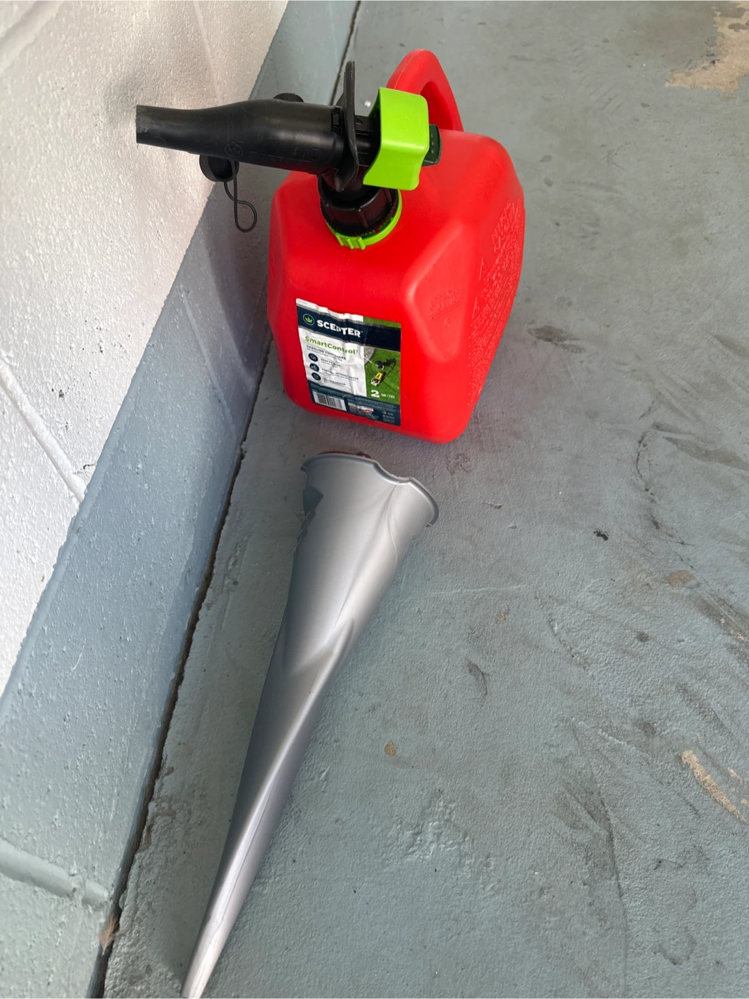 Scepter SmartControl 2 Gallon Gas Can